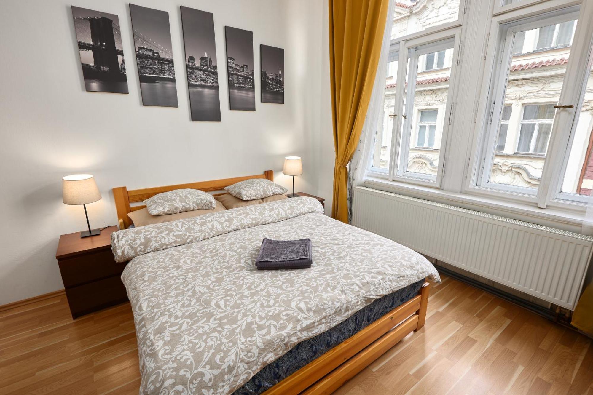 Old Town & Parking Assistance Praga Exterior foto